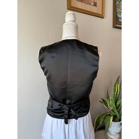 Beaded Vest - Picture 3 of 4